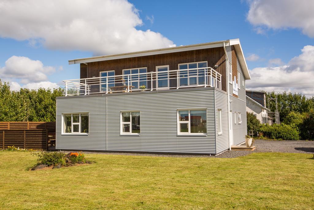 Kvoeldstjarnan Gistiheimili Hotel Stokkseyri ภายนอก รูปภาพ