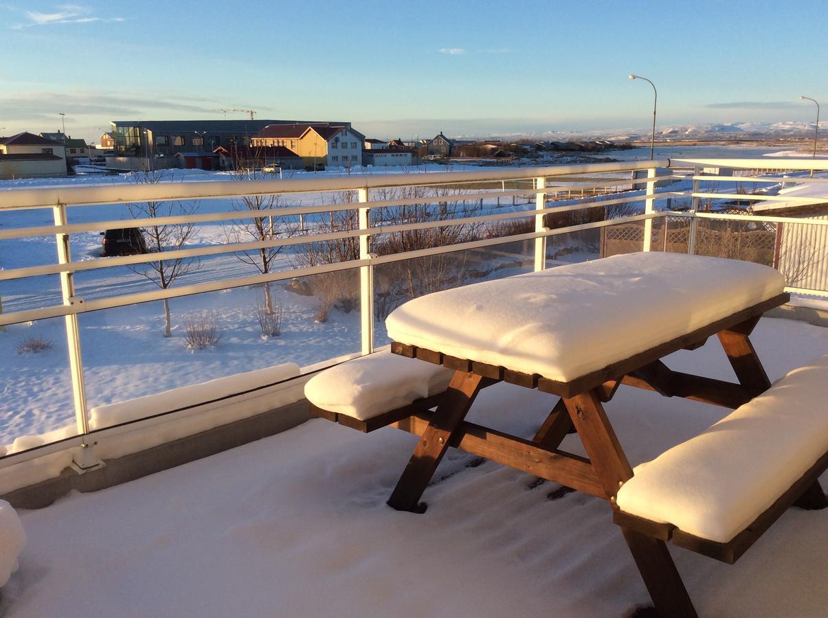 Kvoeldstjarnan Gistiheimili Hotel Stokkseyri ภายนอก รูปภาพ
