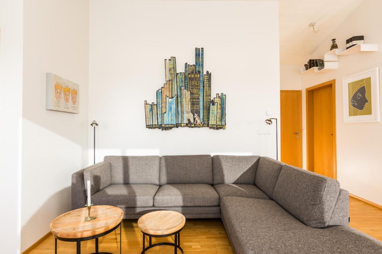 Kvoeldstjarnan Gistiheimili Hotel Stokkseyri ภายนอก รูปภาพ